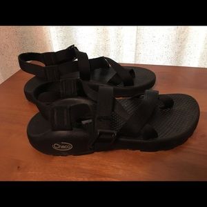 Chaco Black Women Size 7